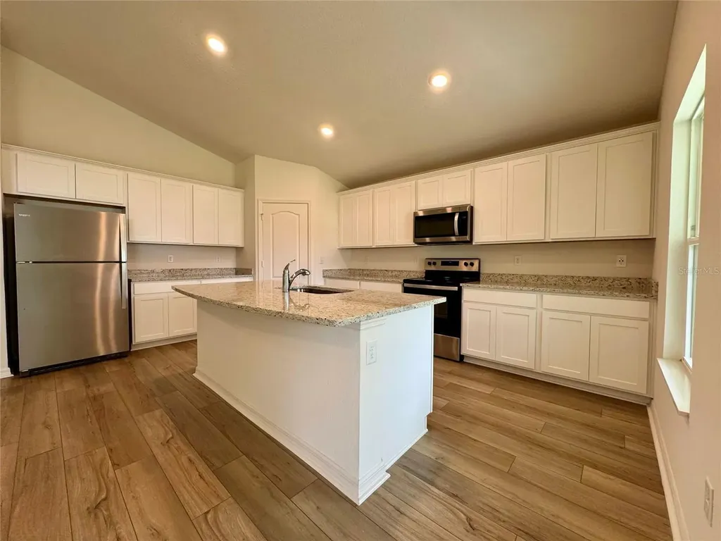 34 Presidential Lane Palm Coast FL 32164