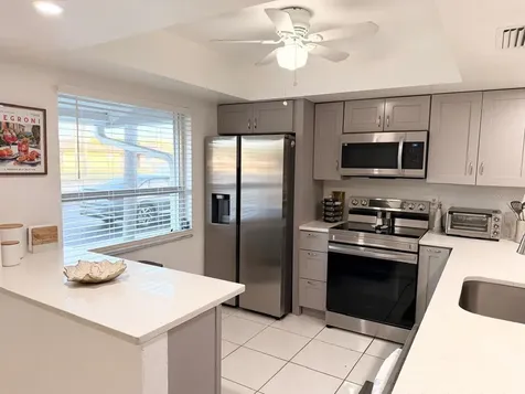 5027 SW 16th Place Cape Coral FL 33914