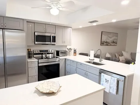 5027 SW 16th Place Cape Coral FL 33914