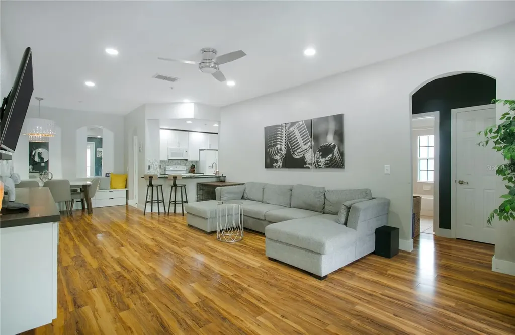 3051 Greystone Loop Kissimmee FL 34741