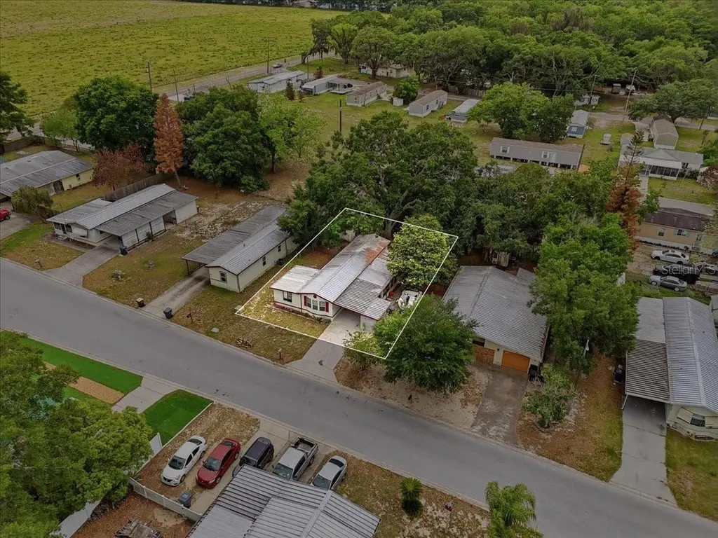 1908 Regina Drive Lake Alfred FL 33850