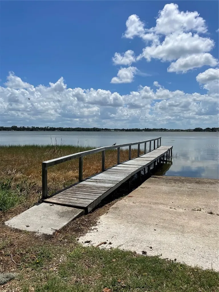 1908 Regina Drive Lake Alfred FL 33850