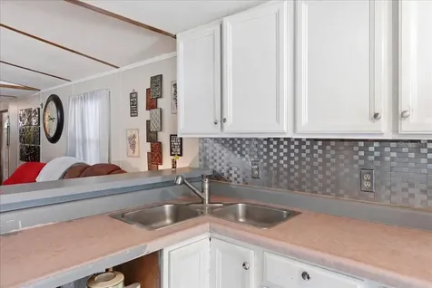 1908 Regina Drive Lake Alfred FL 33850