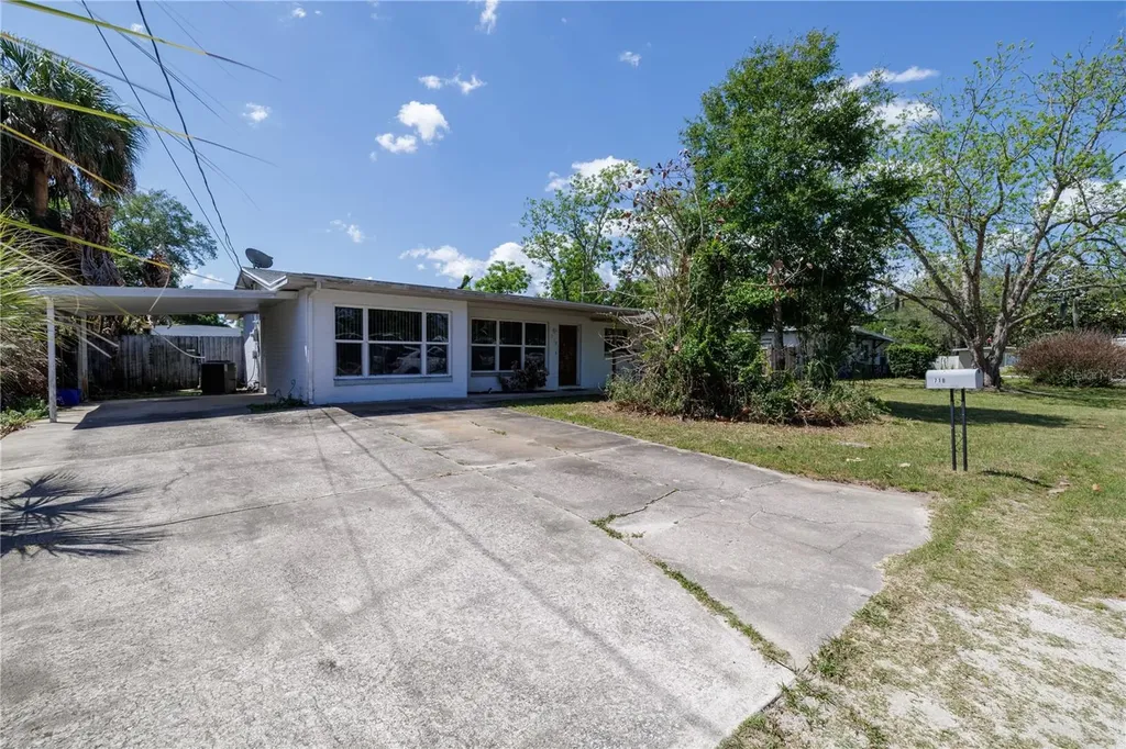 718 Jane Avenue New Smyrna Beach FL 32168