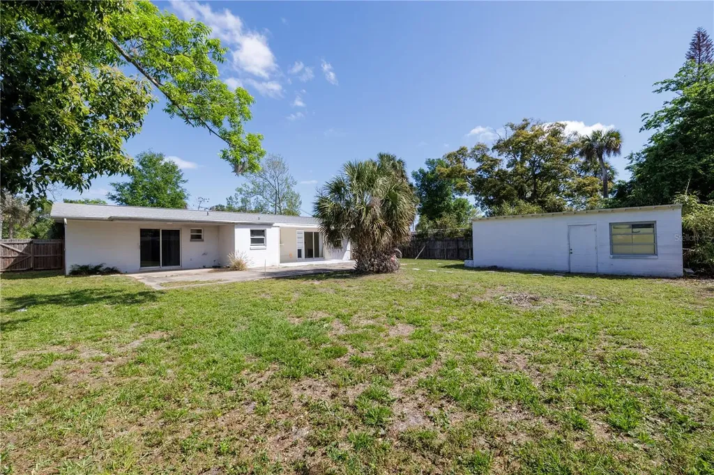 718 Jane Avenue New Smyrna Beach FL 32168