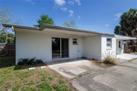 718 Jane Avenue New Smyrna Beach FL 32168