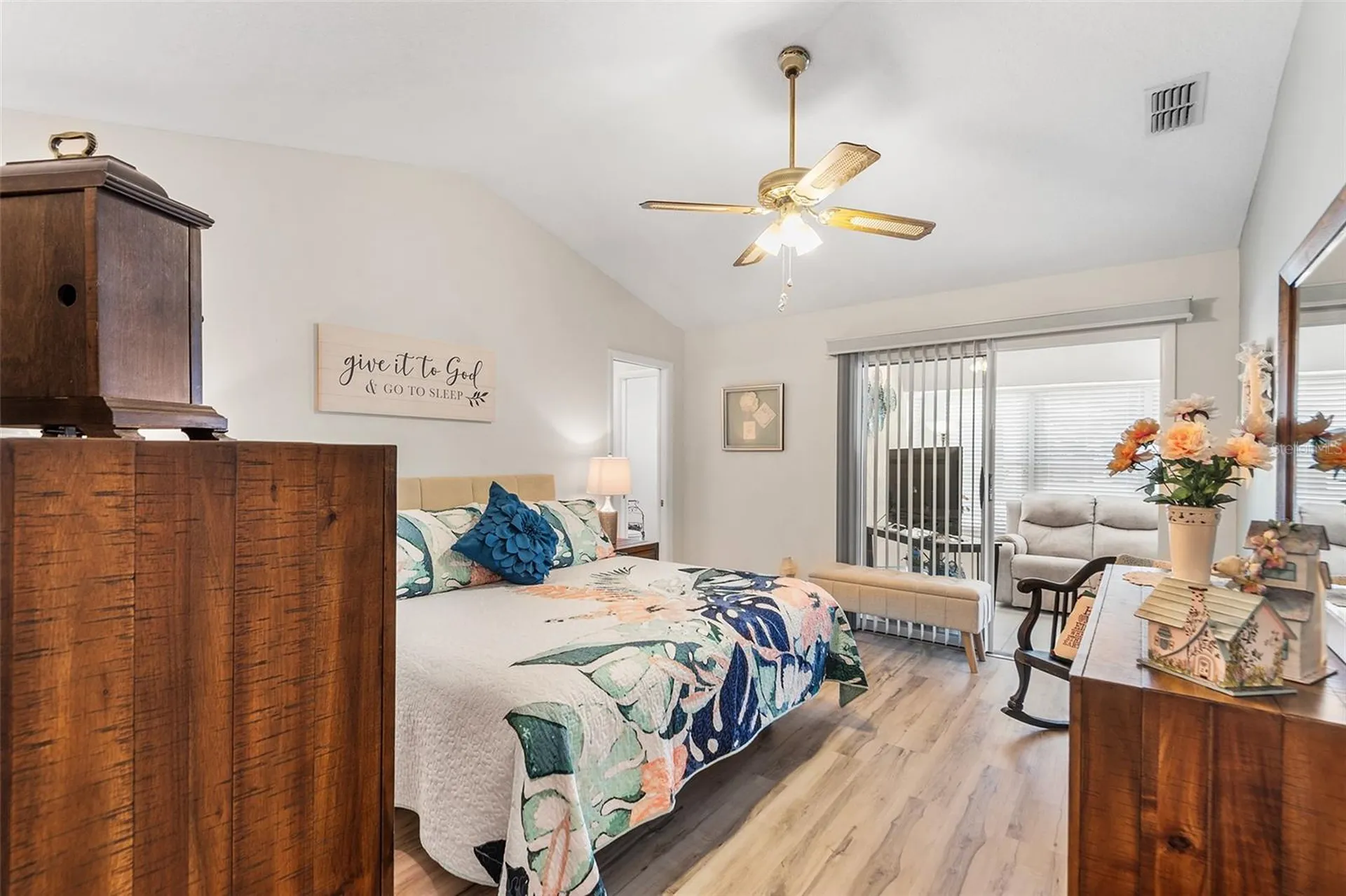 510 Eastlake Drive Haines City FL 33844