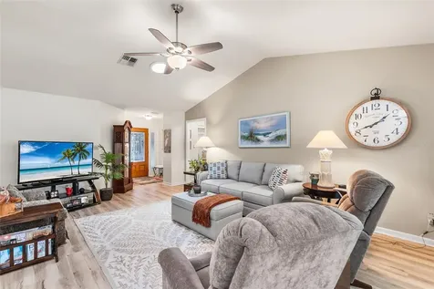 510 Eastlake Drive Haines City FL 33844