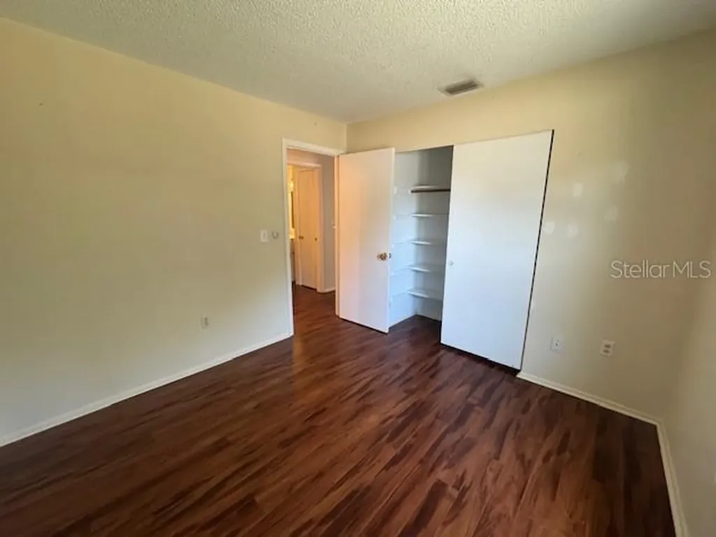 5176 Island Date Street Sarasota FL 34232