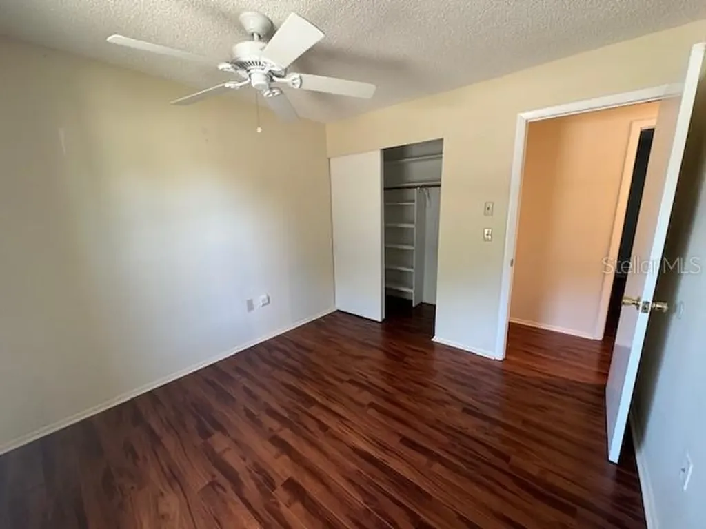 5176 Island Date Street Sarasota FL 34232