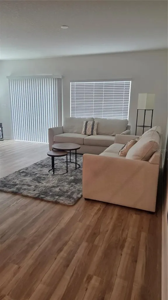 9348 Westside Hills Drive Davenport FL 33896