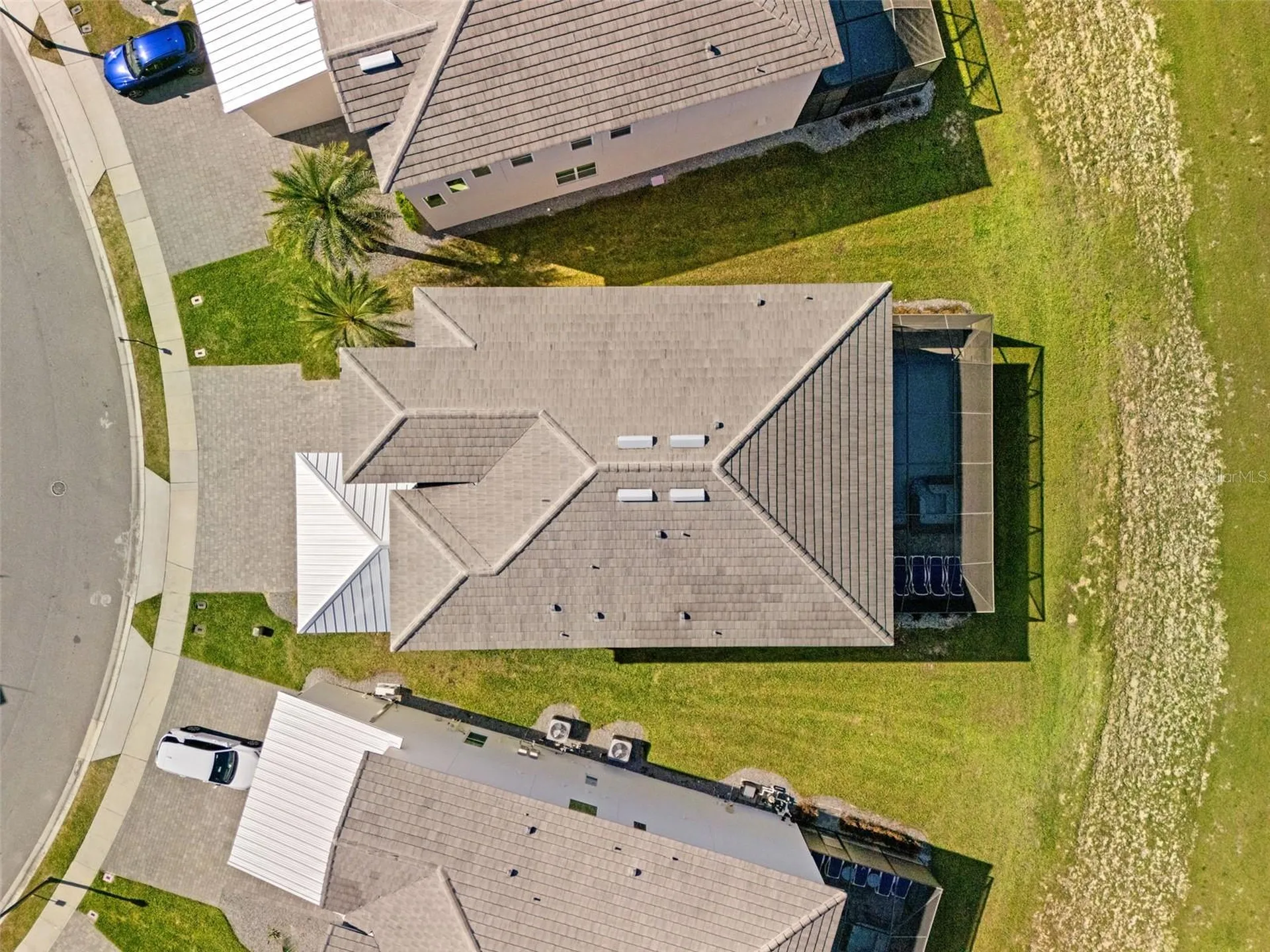 2021 Oak Creek Loop Davenport FL 33837