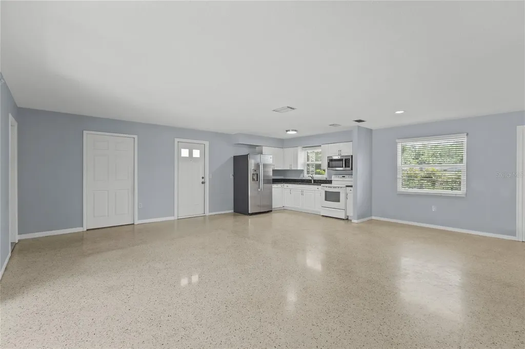 2411 Gulf Gate Drive Sarasota FL 34231