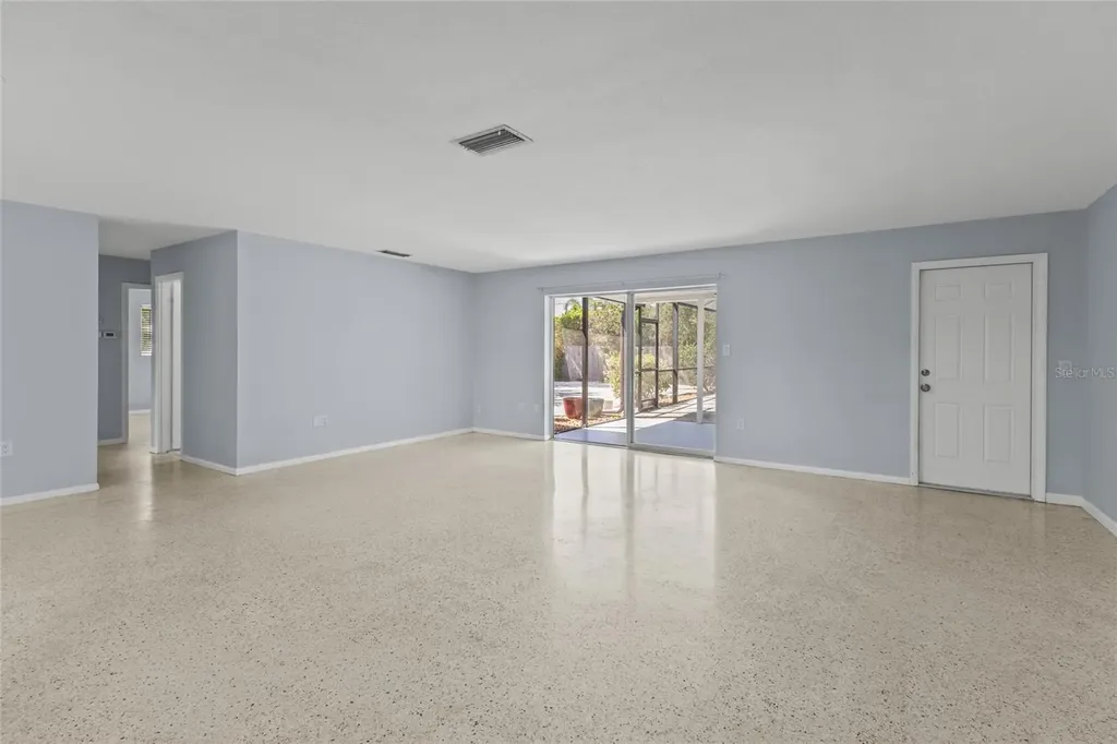 2411 Gulf Gate Drive Sarasota FL 34231