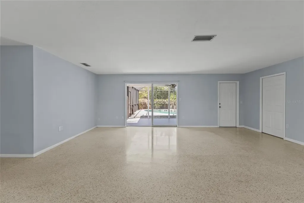 2411 Gulf Gate Drive Sarasota FL 34231