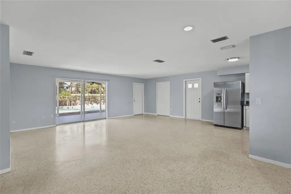 2411 Gulf Gate Drive Sarasota FL 34231