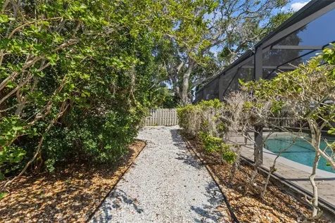 2411 Gulf Gate Drive Sarasota FL 34231