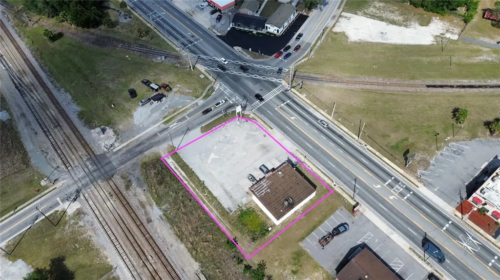 405 S Main Street Wildwood FL 34785