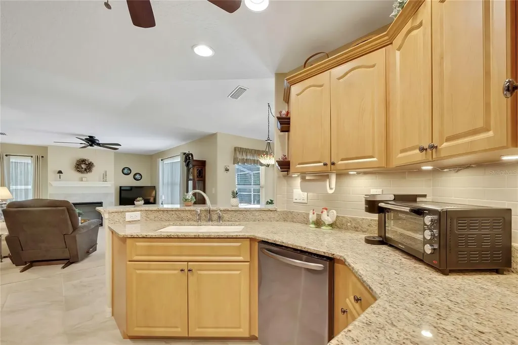 28 Poppy Street Homosassa FL 34446