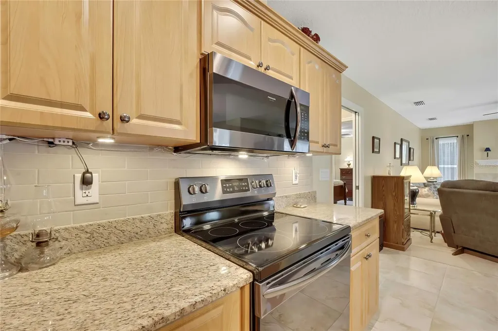 28 Poppy Street Homosassa FL 34446