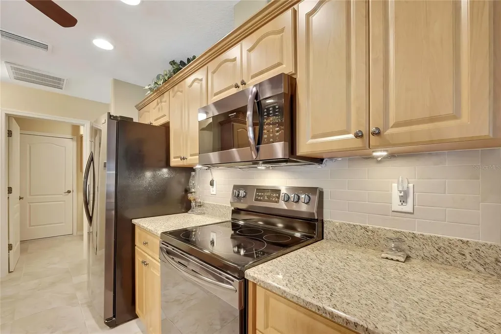 28 Poppy Street Homosassa FL 34446