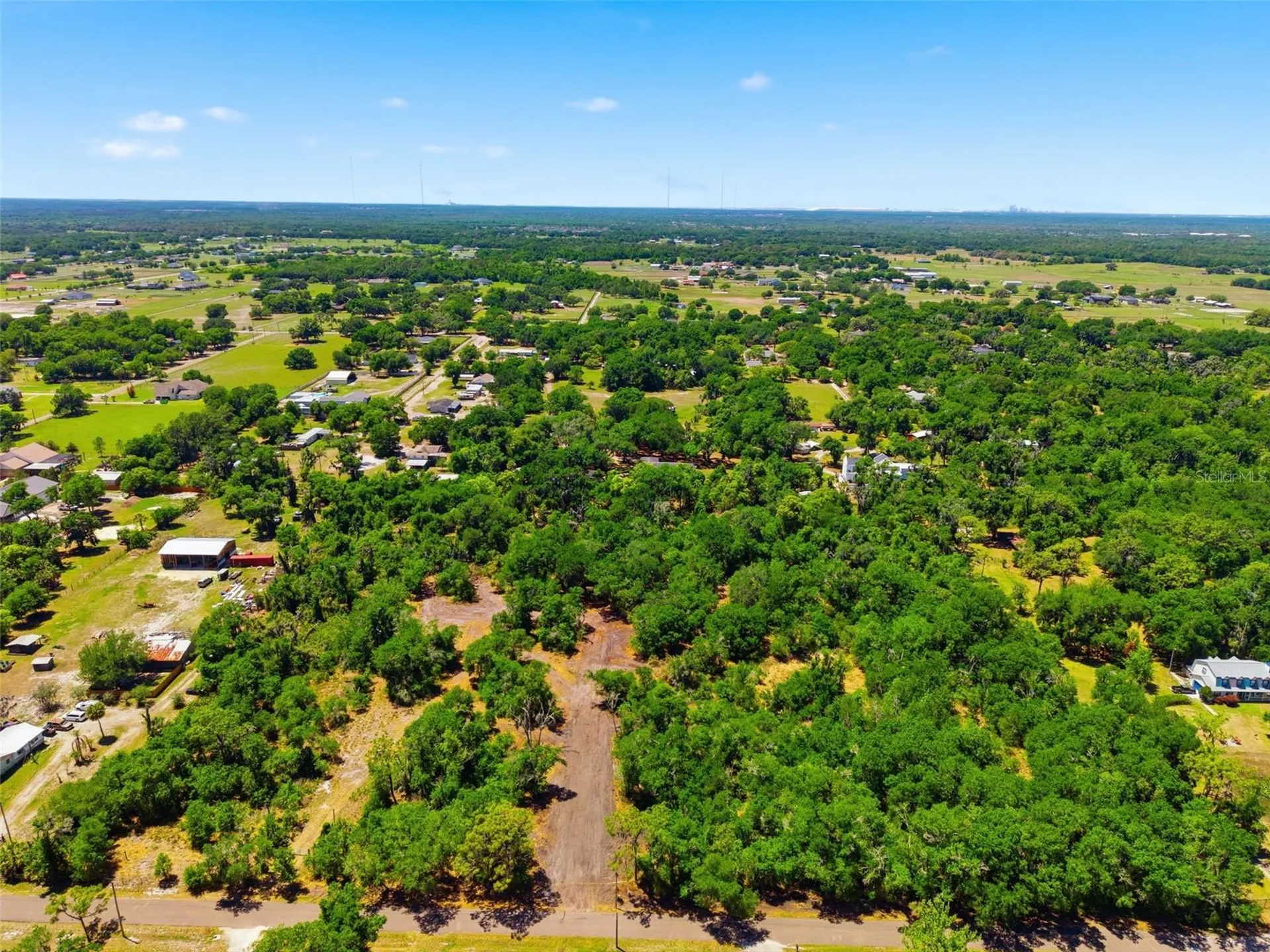 19084 Red Bird Lane Lithia FL 33547