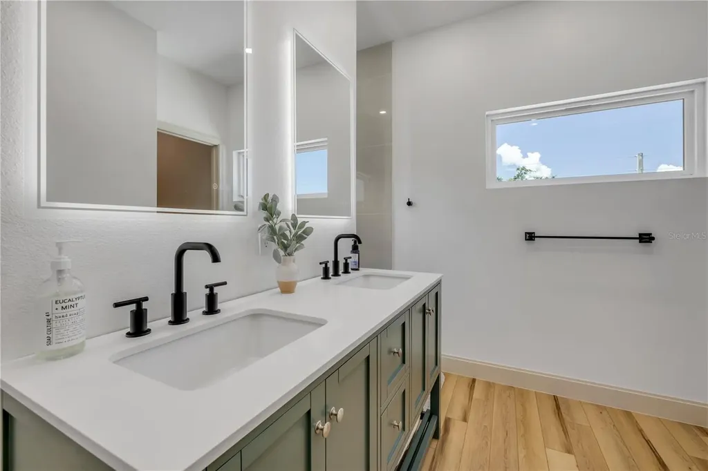 3211 Saxon Drive New Smyrna Beach FL 32169
