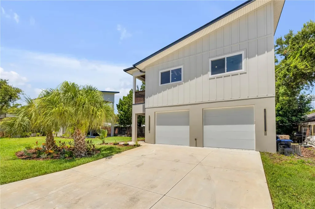 3211 Saxon Drive New Smyrna Beach FL 32169
