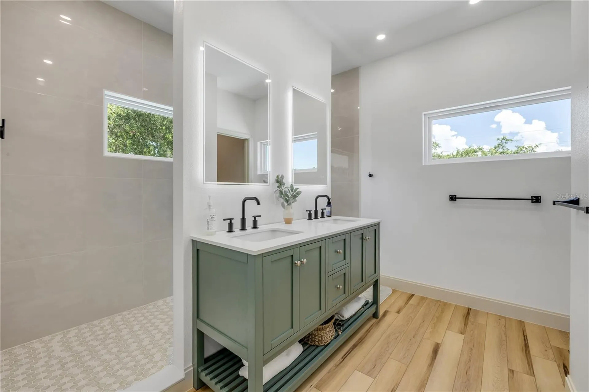 3211 Saxon Drive New Smyrna Beach FL 32169