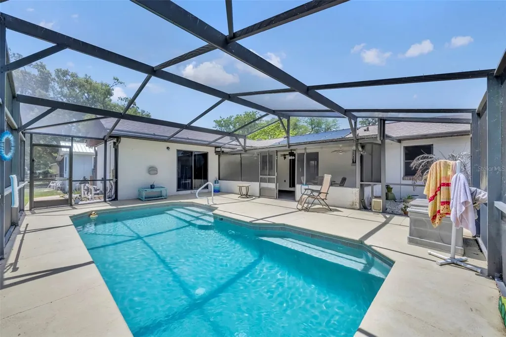 221 Grande Vista Street Debary FL 32713