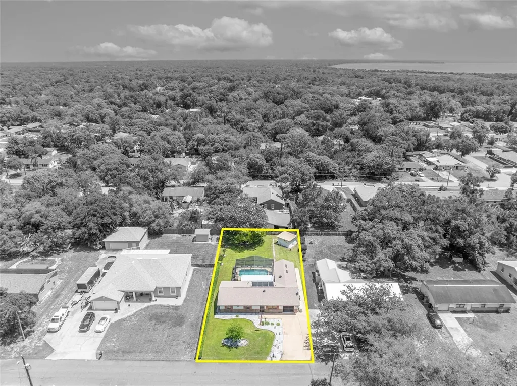 221 Grande Vista Street Debary FL 32713