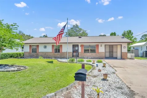 221 Grande Vista Street Debary FL 32713
