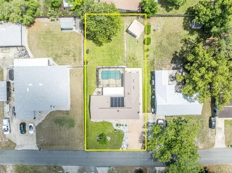 221 Grande Vista Street Debary FL 32713