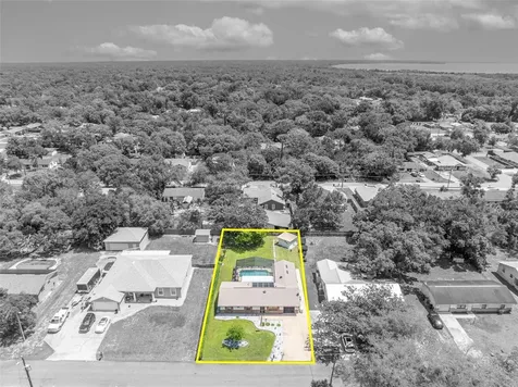 221 Grande Vista Street Debary FL 32713