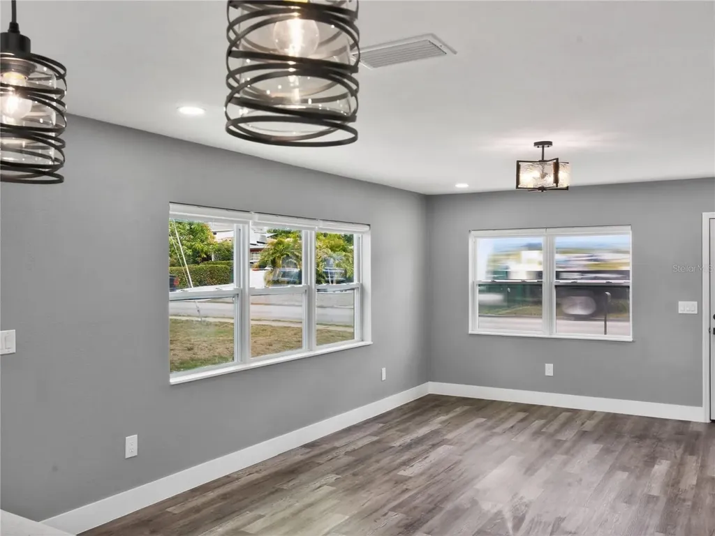 2710 W Cypress Street Tampa FL 33609