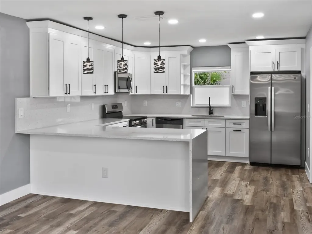 2710 W Cypress Street Tampa FL 33609
