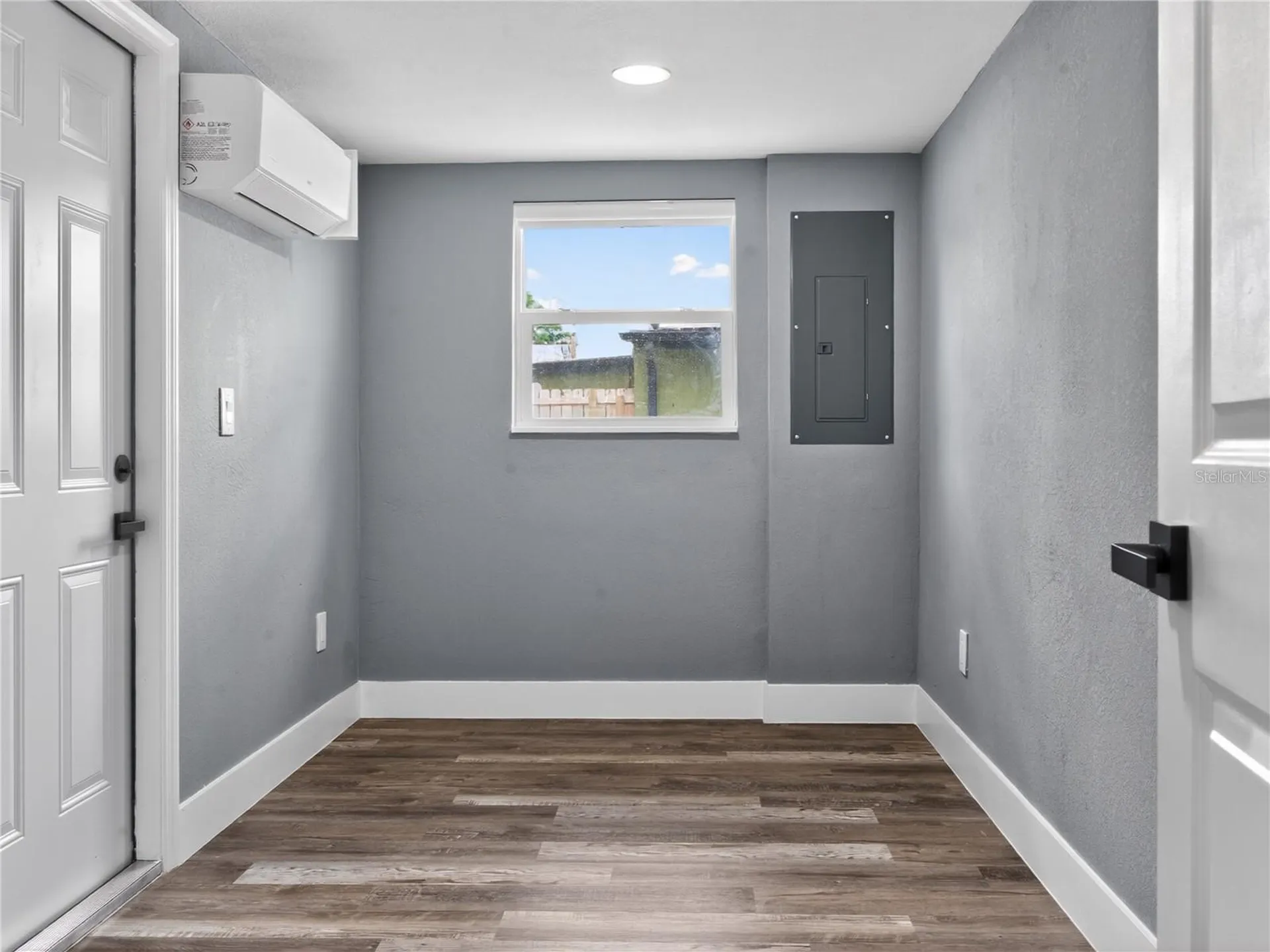 2710 W Cypress Street Tampa FL 33609