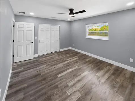 2710 W Cypress Street Tampa FL 33609