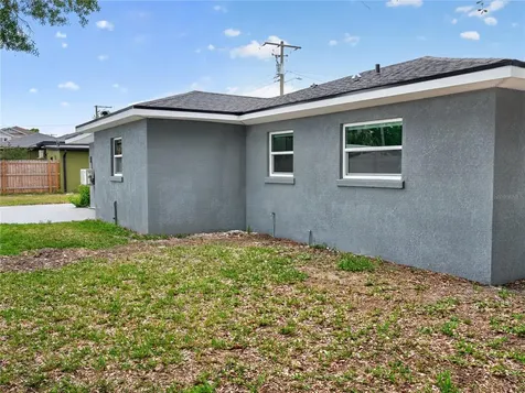 2710 W Cypress Street Tampa FL 33609