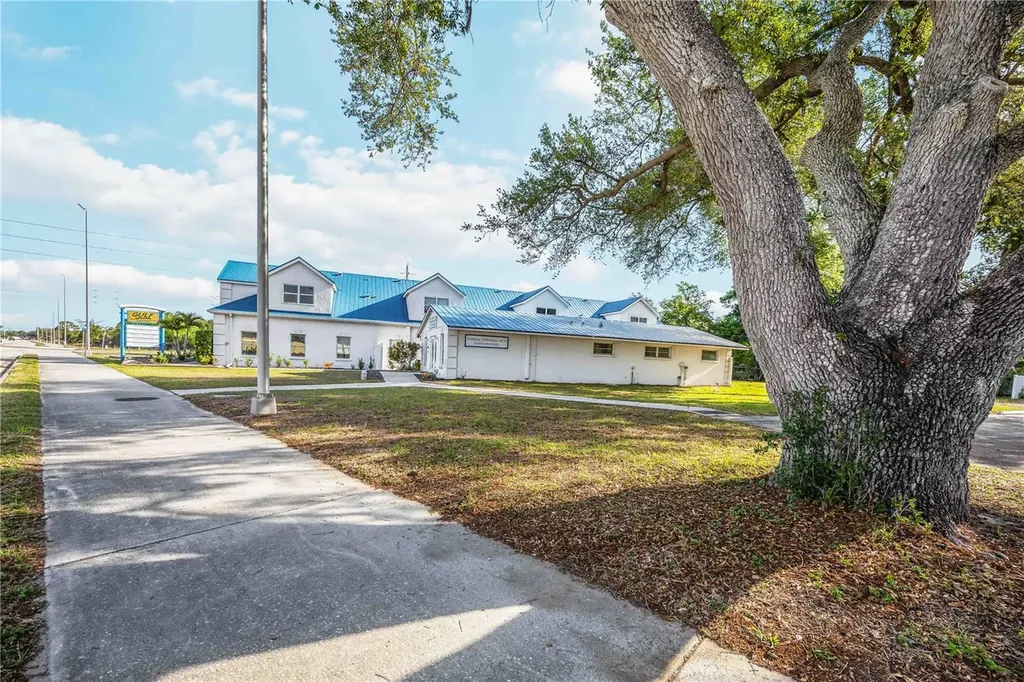 2061 Englewood Road Englewood FL 34223