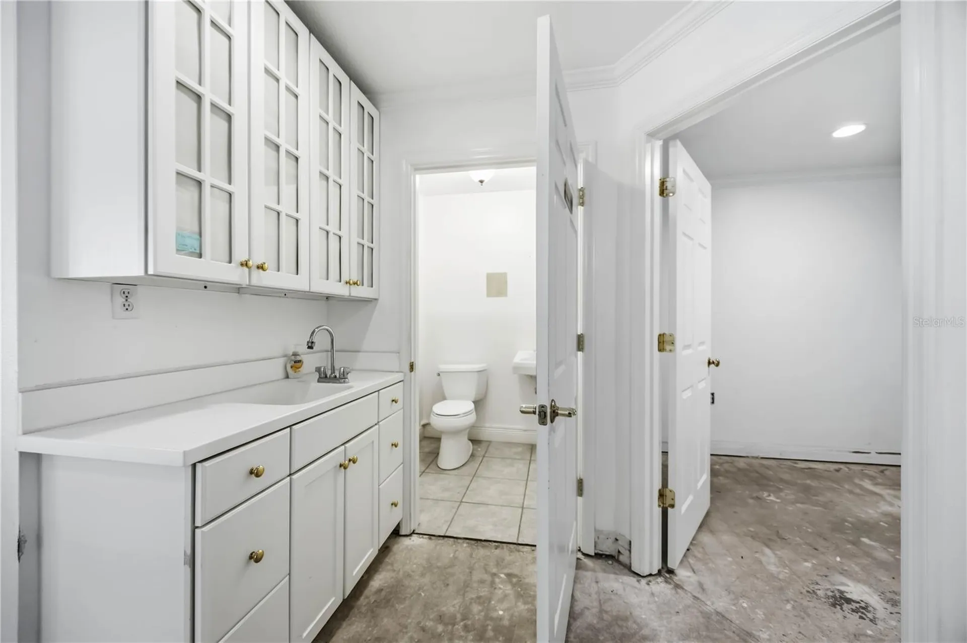2061 Englewood Road Englewood FL 34223
