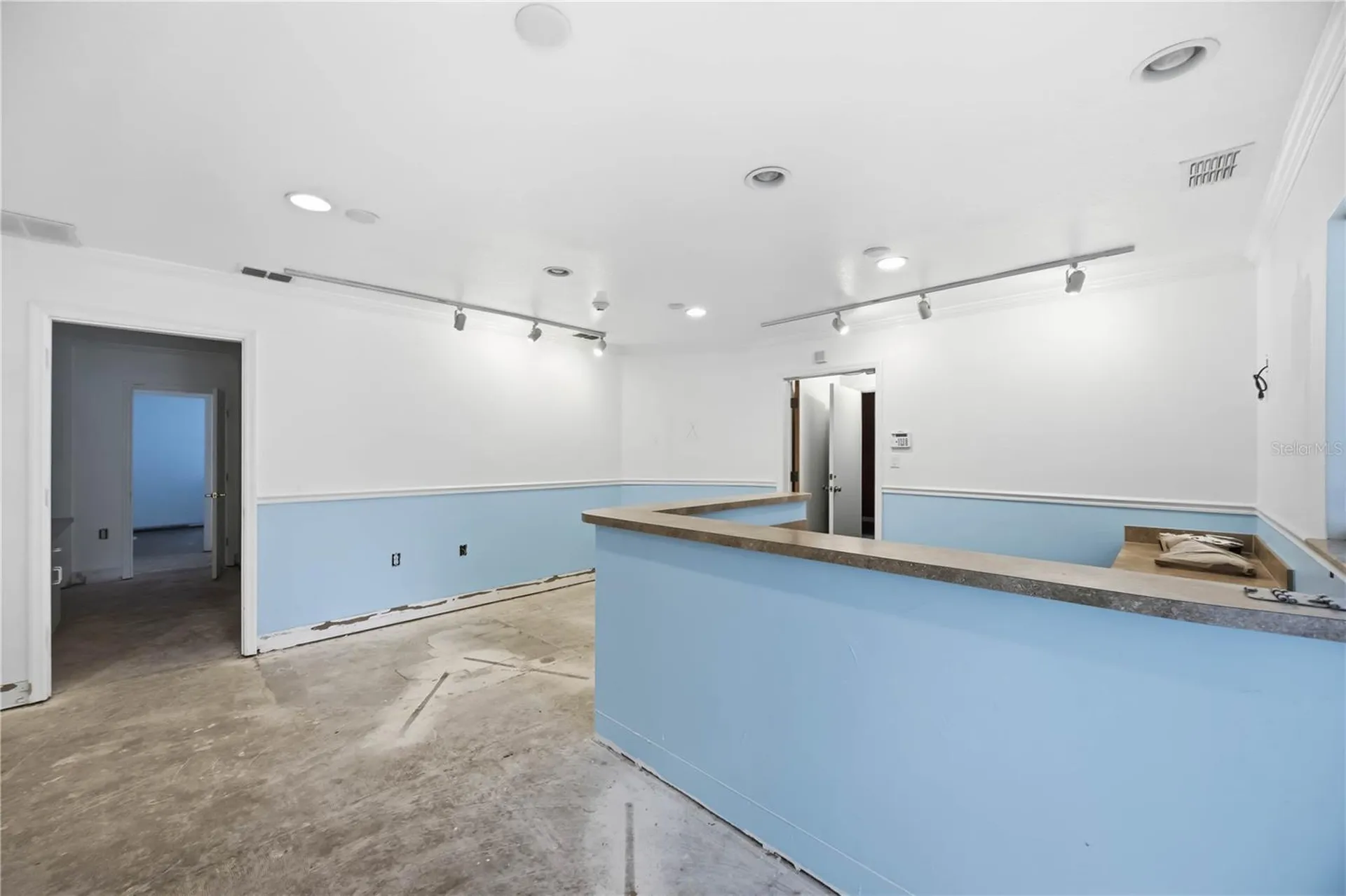 2061 Englewood Road Englewood FL 34223