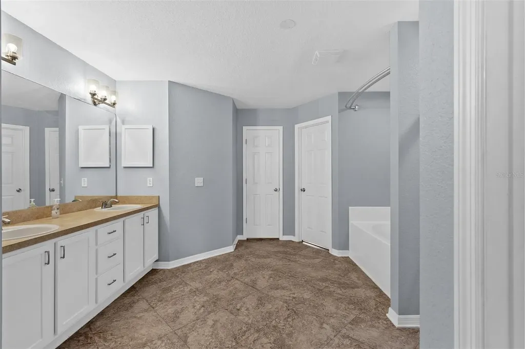 11366 Riddle Drive Spring Hill FL 34609