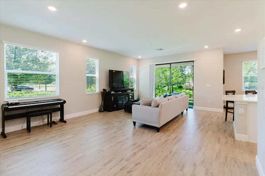 4531 Almada Lane SE Wesley Chapel FL 33543