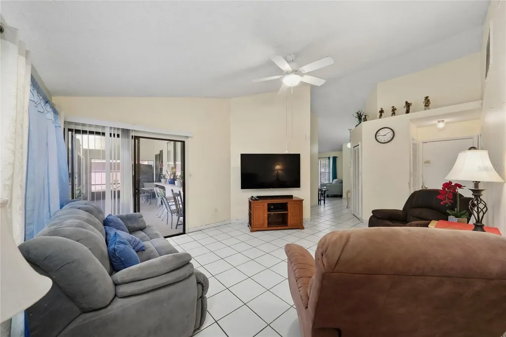 307 Colony Court Kissimmee FL 34758
