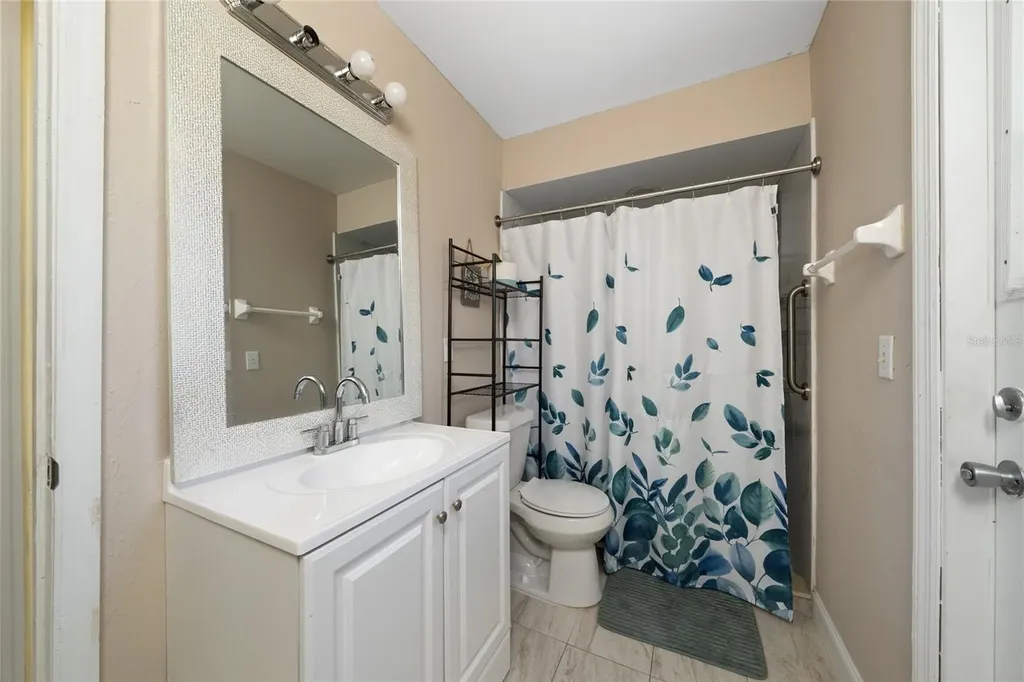 307 Colony Court Kissimmee FL 34758