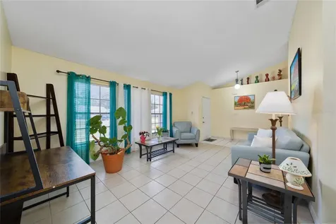 307 Colony Court Kissimmee FL 34758