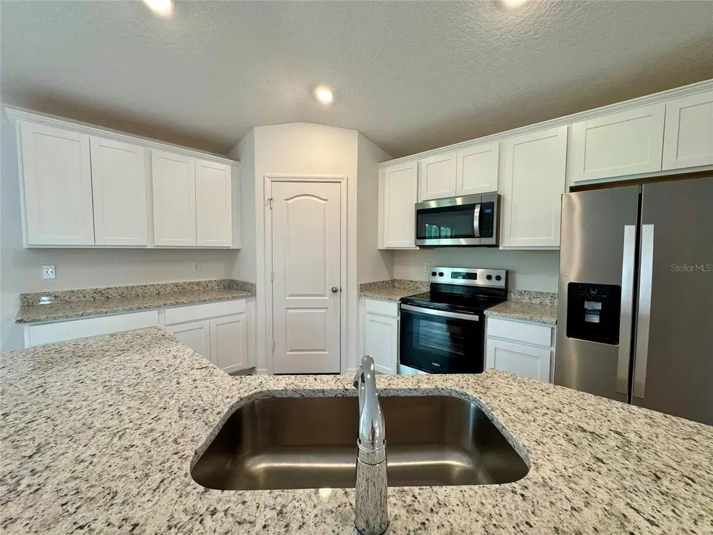2 Rymshaw Place Palm Coast FL 32164