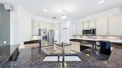 2220 Elizabeth Way Dunedin FL 34698