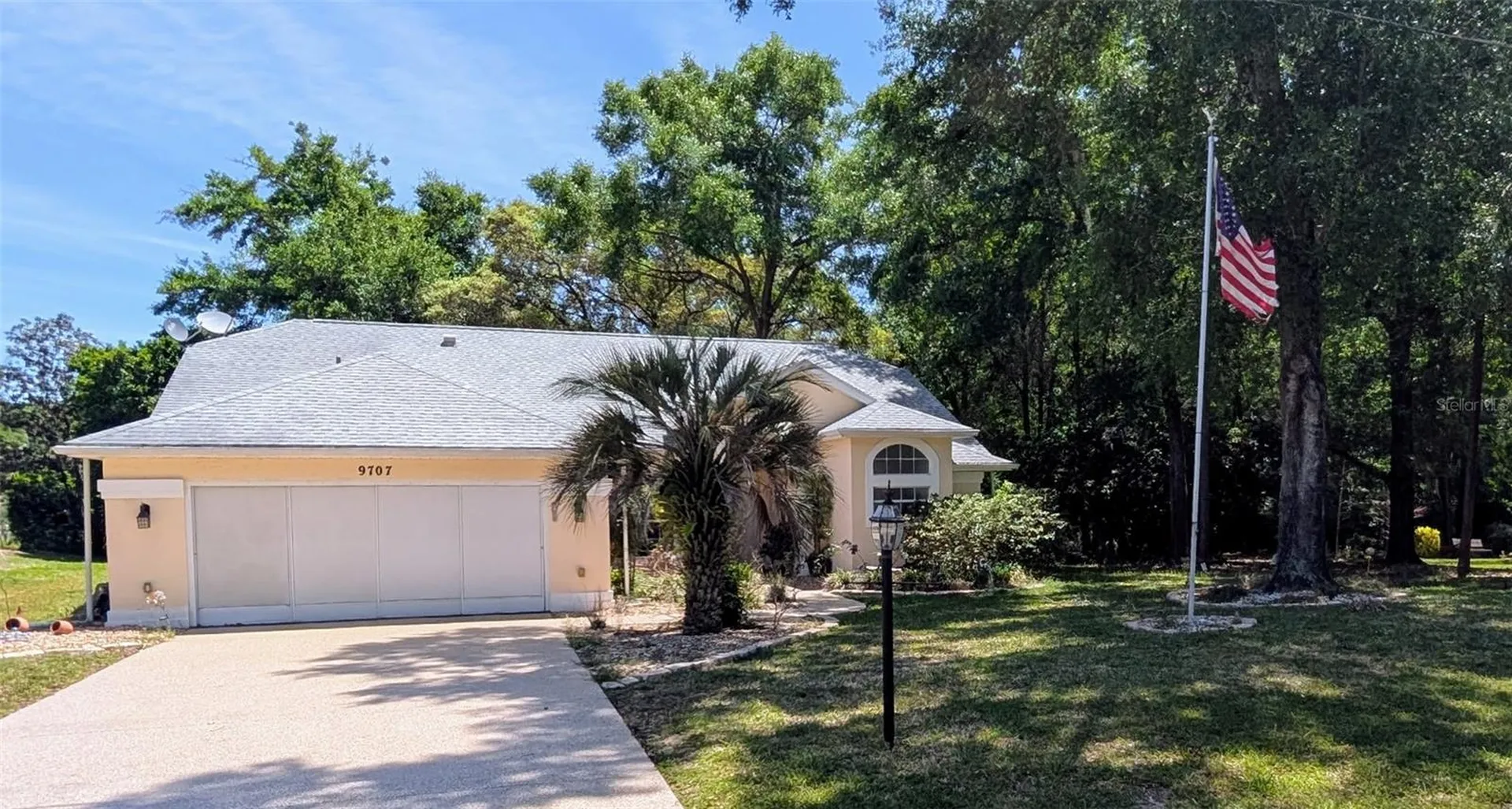 9707 SW 196th Avenue Road Dunnellon FL 34432